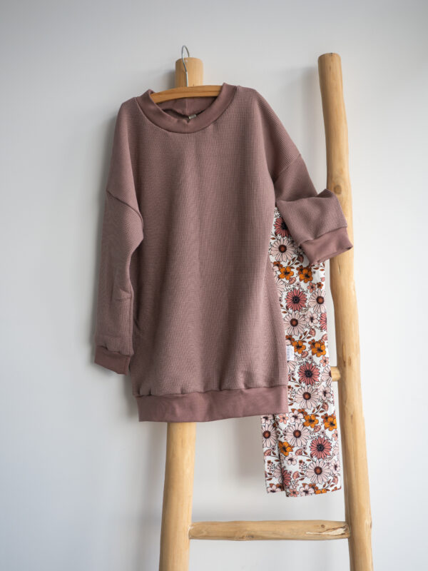 Sweaterdress in hippe kleuren