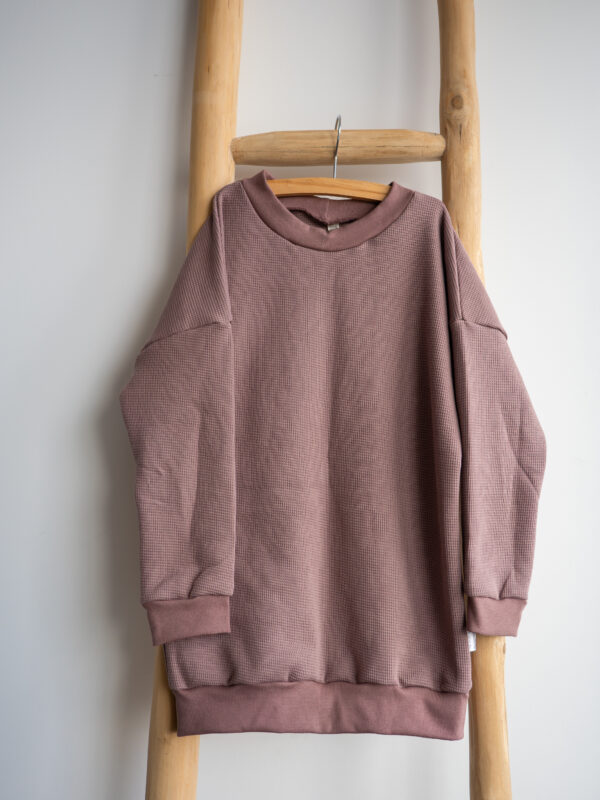 Sweaterdress in hippe prints